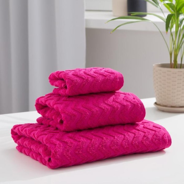Полотенце махровое LoveLife Zig-Zag 70*130 см, цв. ярко-розовый,100% хл, 360 гр/м2
